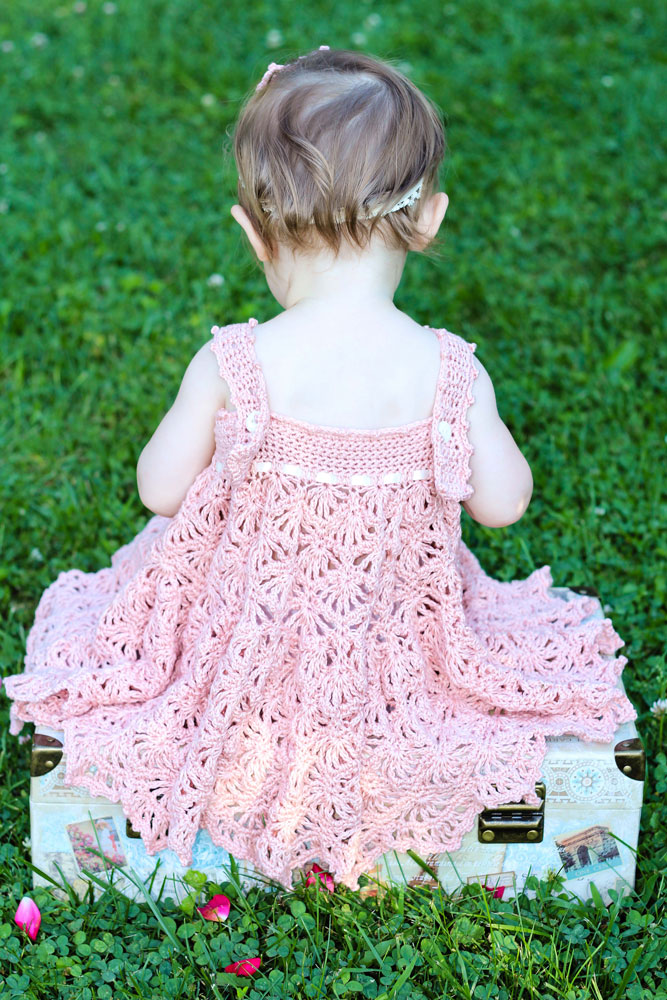 Paris And Pearls - Click Image to Close